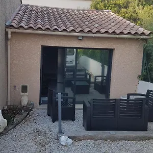 https://t2-valentina.fr-provencehotel.com