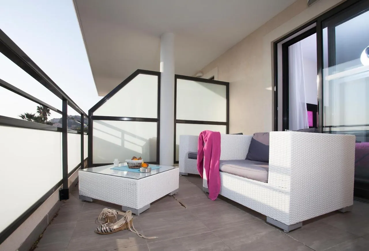 Hotel Baptistin Le Lavandou 3*,  France